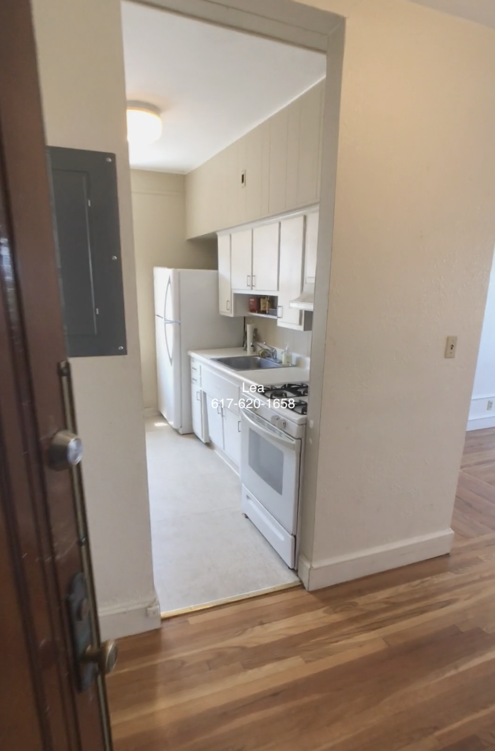 2001 Commonwealth Ave, Brighton