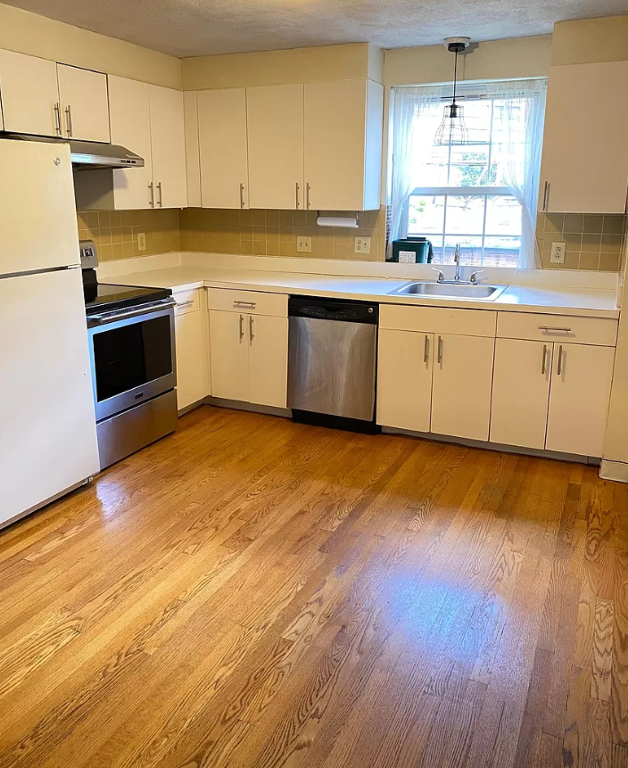 2 bed, 1 bath apartment for rent at 5 Walden Unit 5, Porter Square — photo 8 of 11