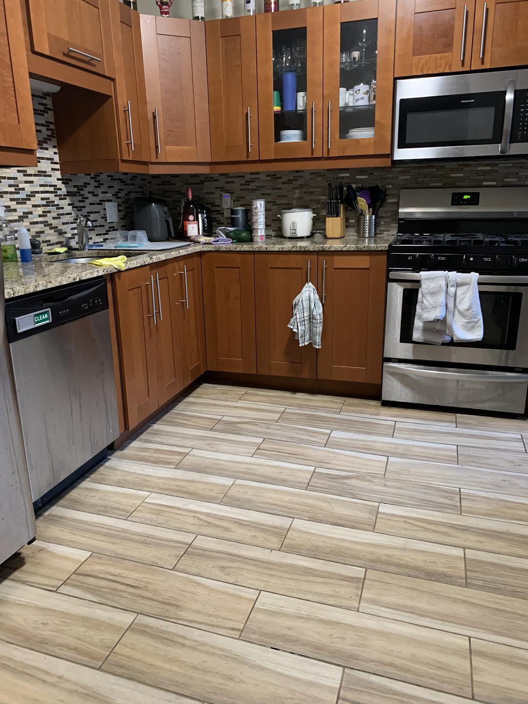 4 bed, 2 bath apartment for rent at 170 Thorndike St Unit 1, Coolidge Corner — photo 3 of 8