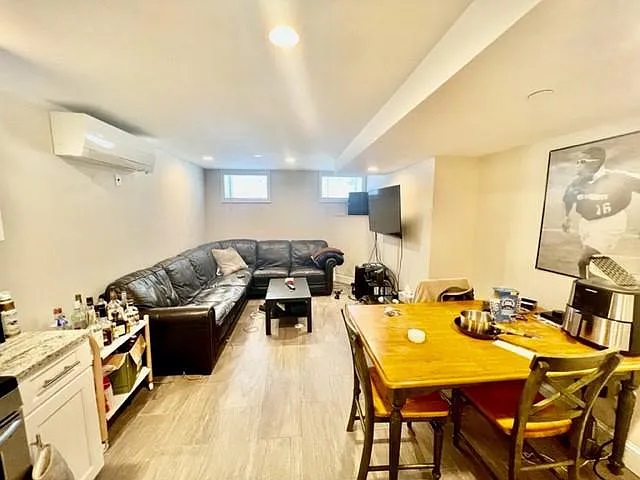3 bed, 2.5 bath apartment for rent at 3 Stillman Pl Unit 1, North End — photo 1 of 11