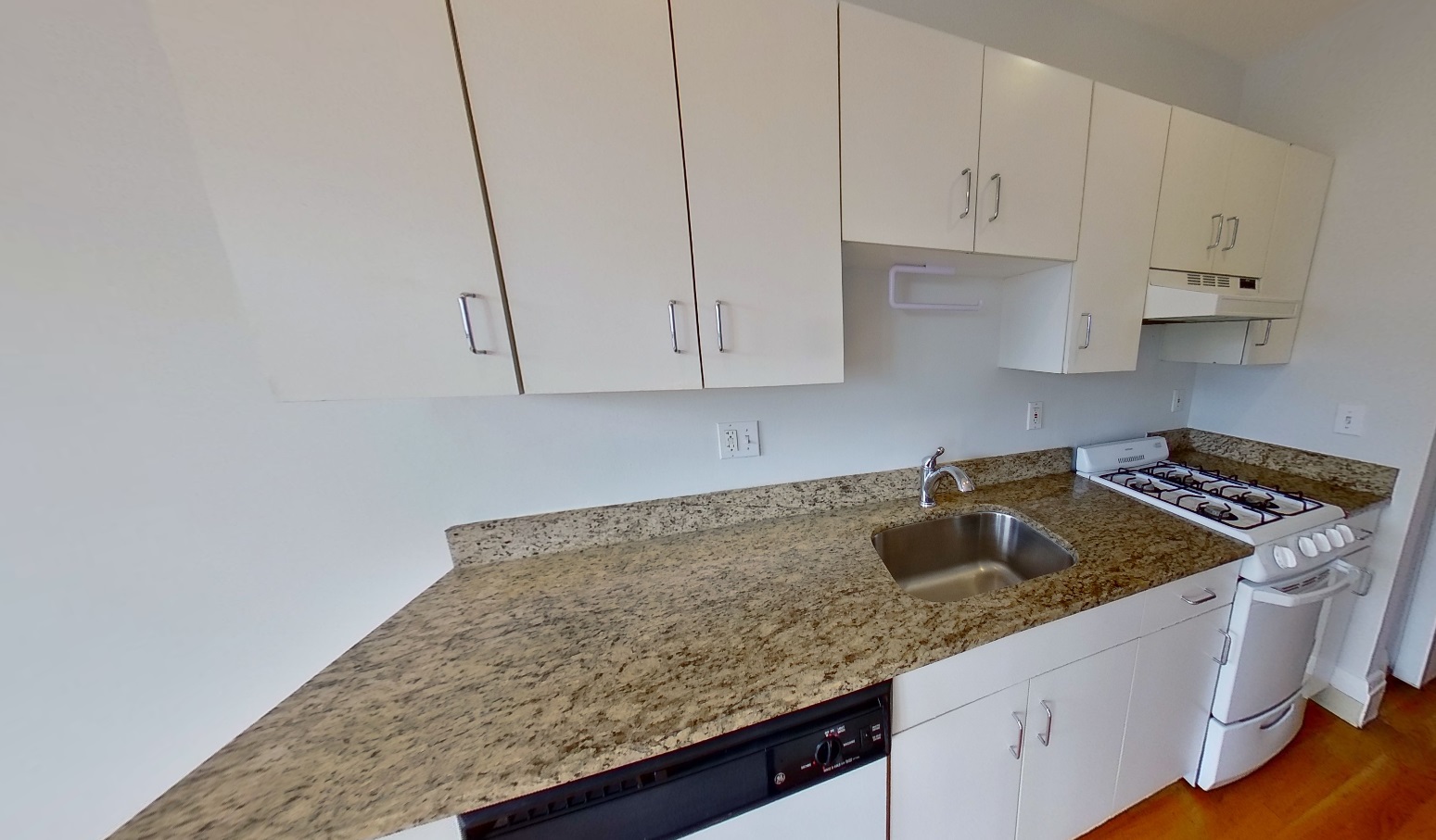 1 bed, 1 bath apartment for rent at 123 Highland Ave Unit 34T, Winter Hill — photo 1 of 17