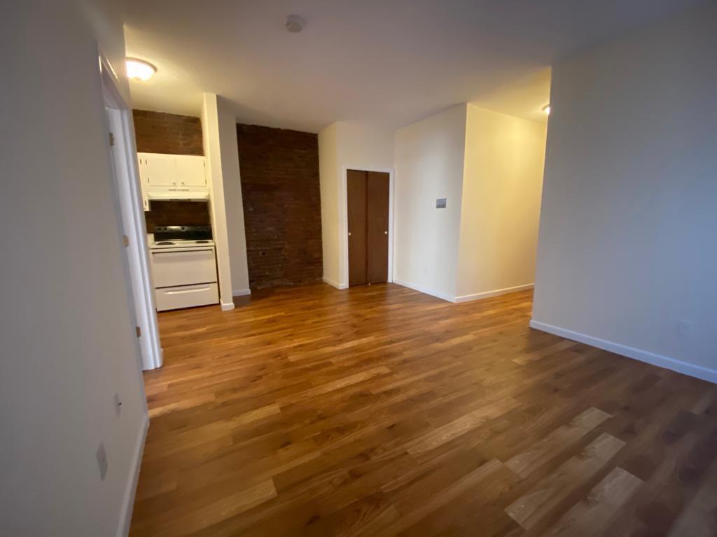 1 bed, 1 bath apartment for rent at 62 South Huntington Ave Unit 04, Jamaica Plain — photo 10 of 10