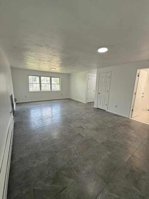 95 Kenberma Rd, Worcester