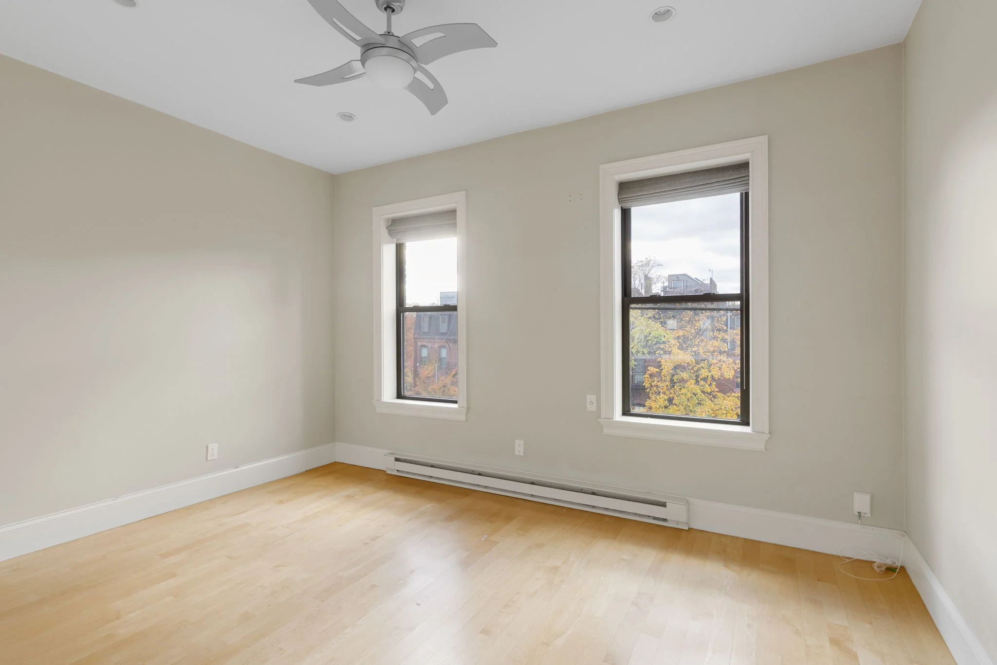 17 Follen St, Back Bay