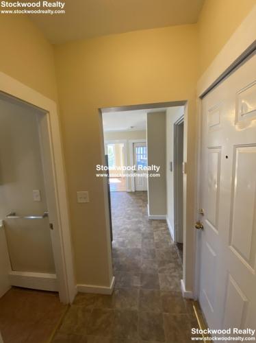 3 bed, 1 bath apartment for rent at 66 Middle St Unit 2, South Boston — photo 8 of 25