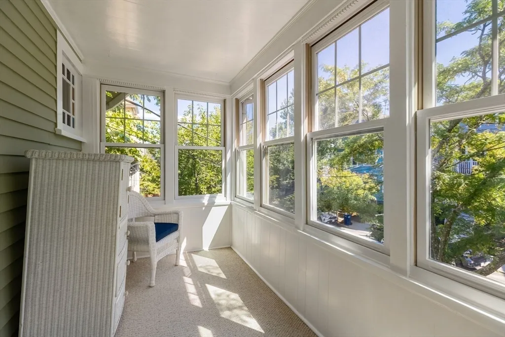 105 Fayerweather St, West Cambridge