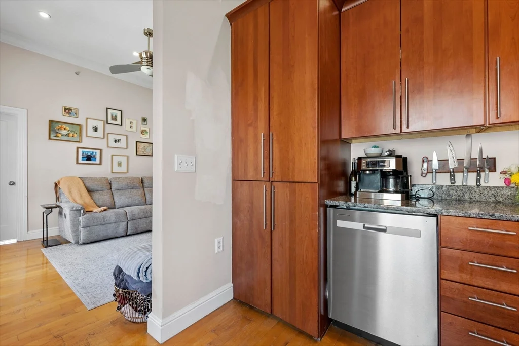 7 Stillman Pl, North End