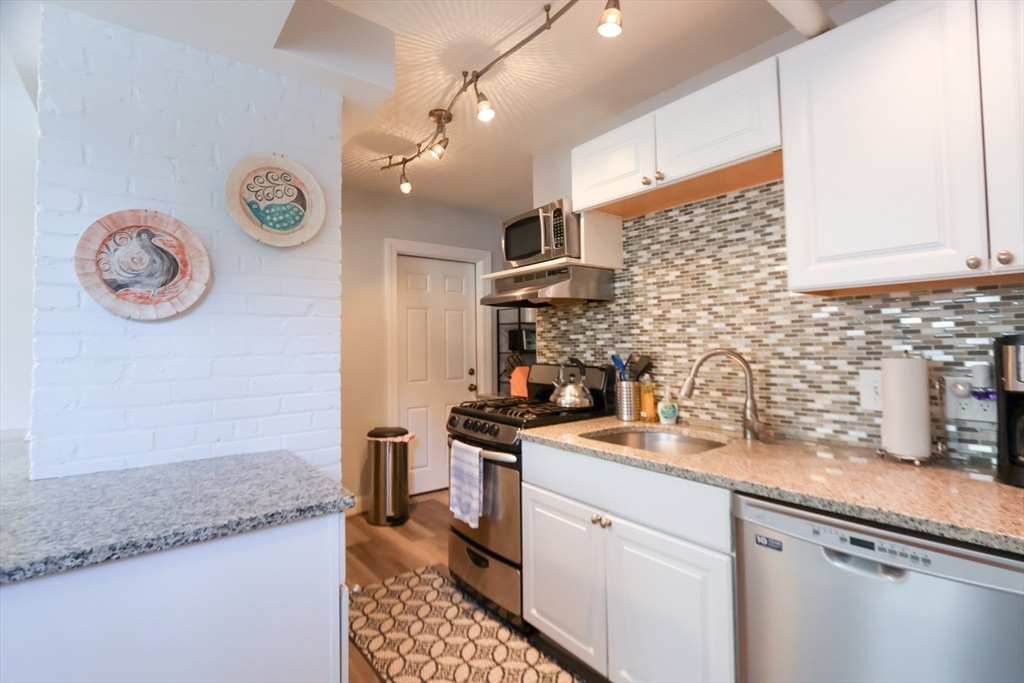 39 Glenville, Boston