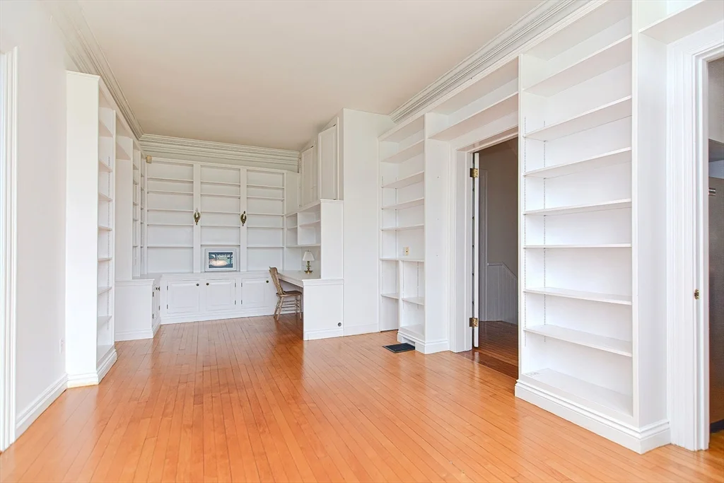 135 Bridge St, Manchester