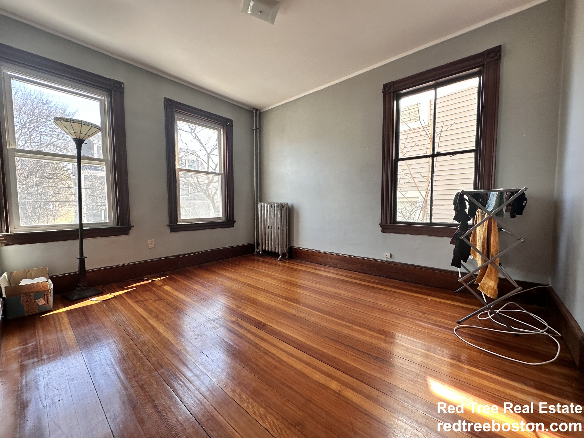 4 Montcalm Ave, Brighton