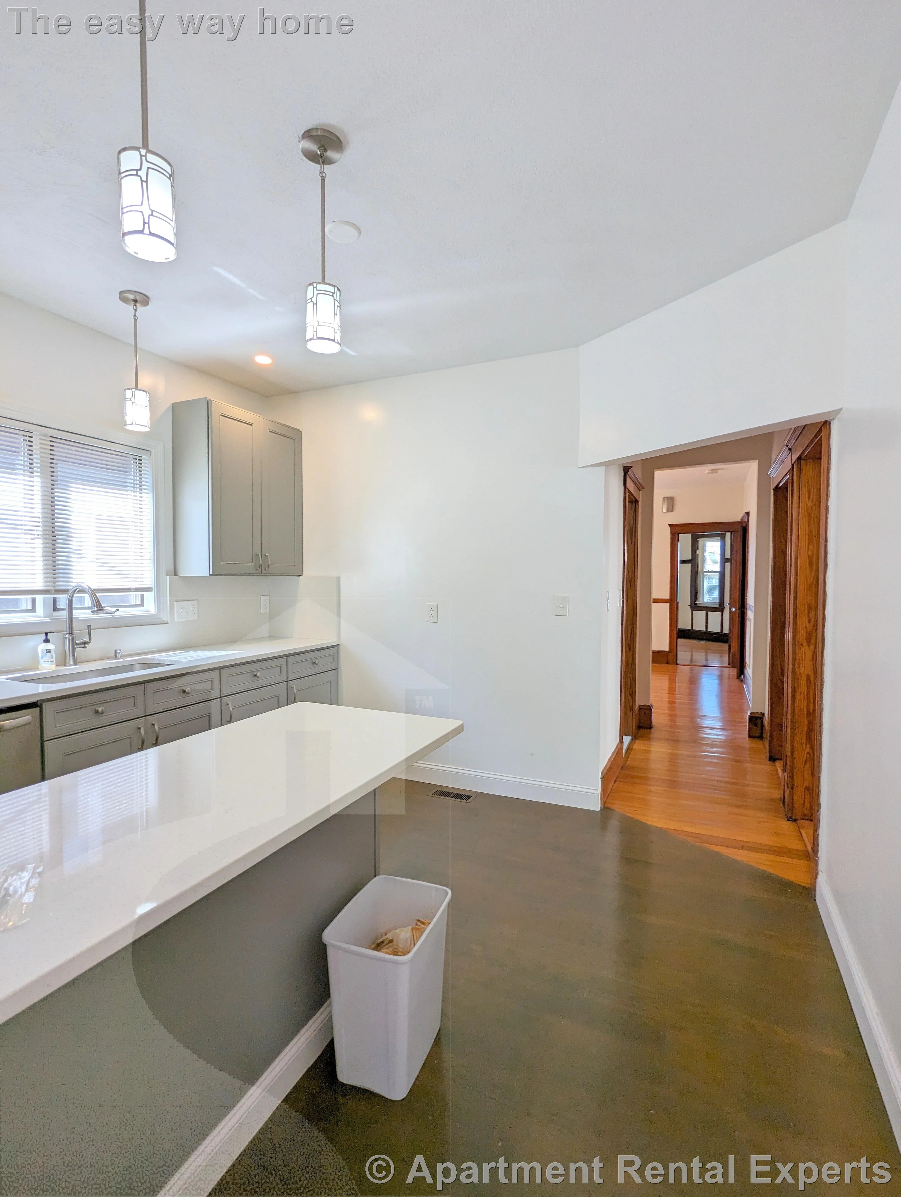 108 West Quincy St, Tufts