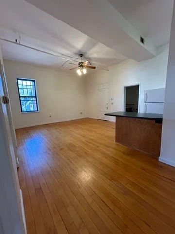 23 Grove, Spencer