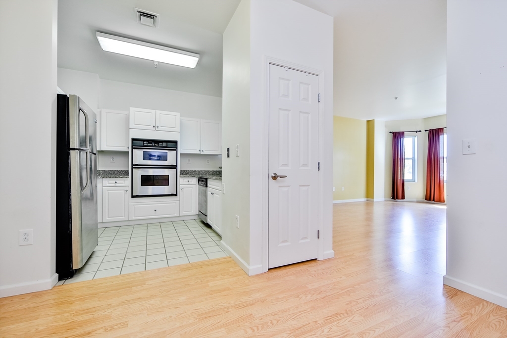 1 Cityview Ln, Quincy