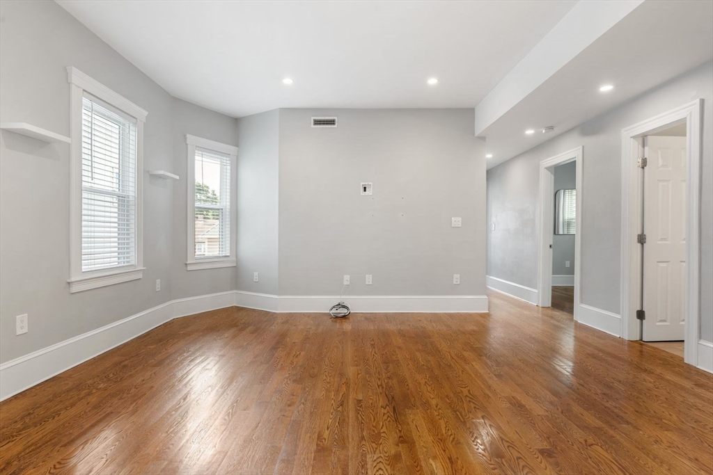 275 Minot St, Dorchester