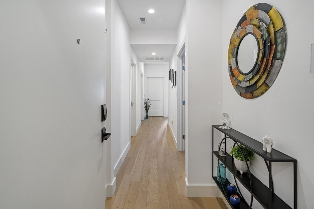 946 Saratgoa, East Boston