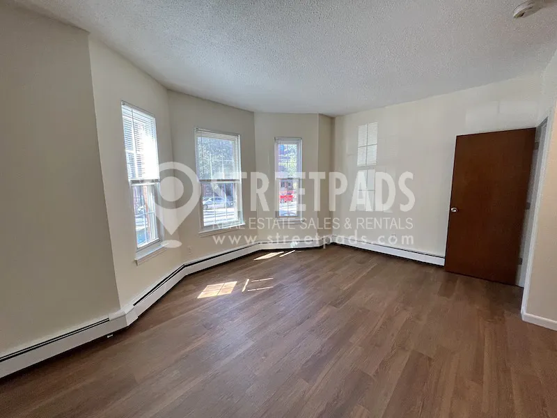 66 South Huntington Ave, Mission Hill