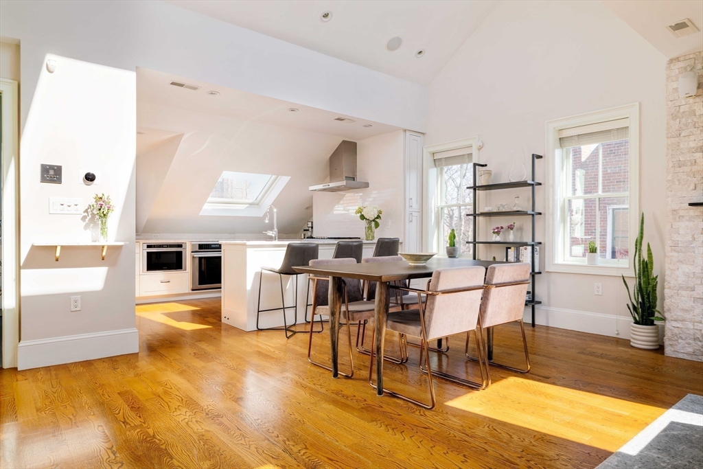 462 Shawmut, South End