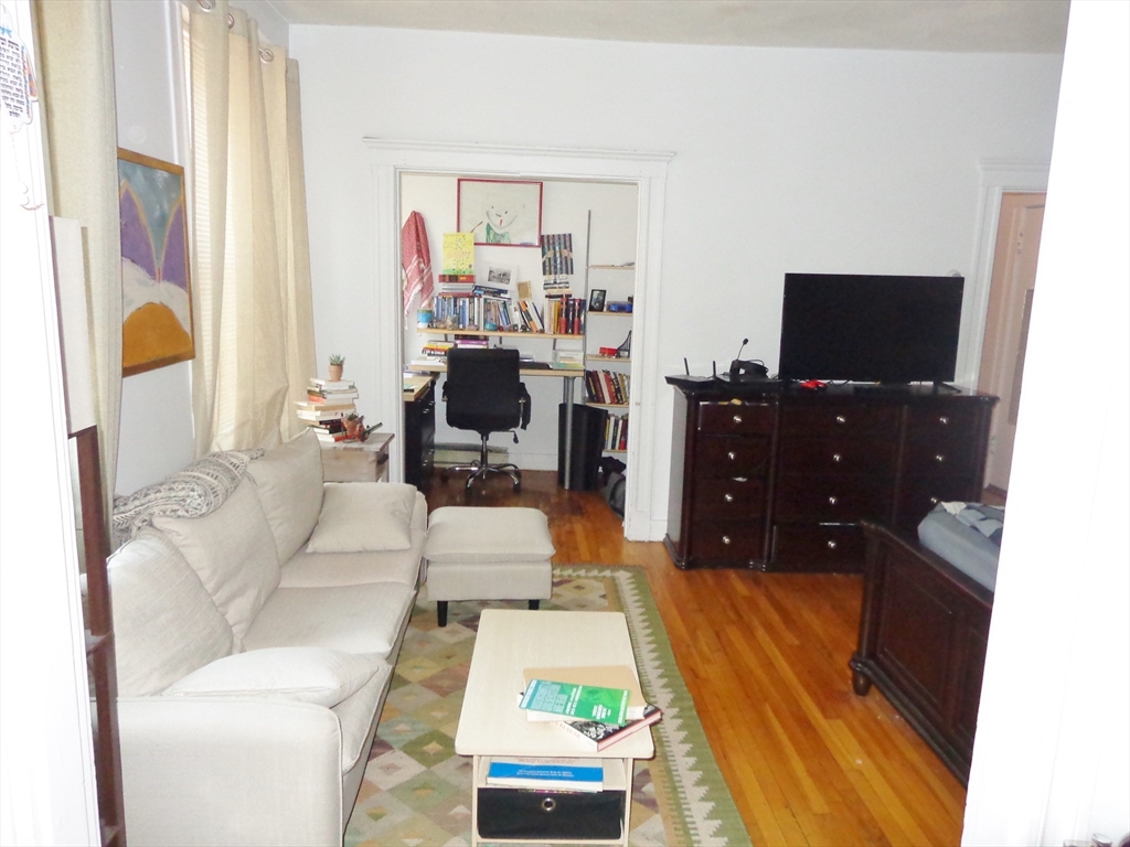 4 Ransom Rd, Brighton