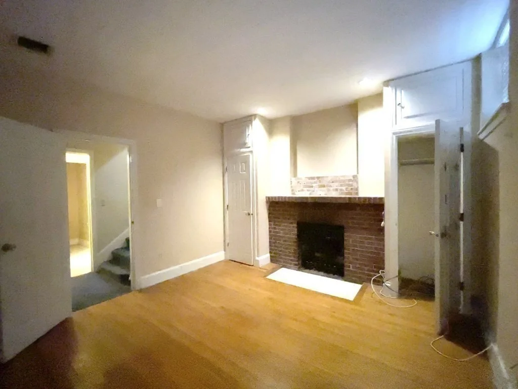 3 Spruce St, Beacon Hill