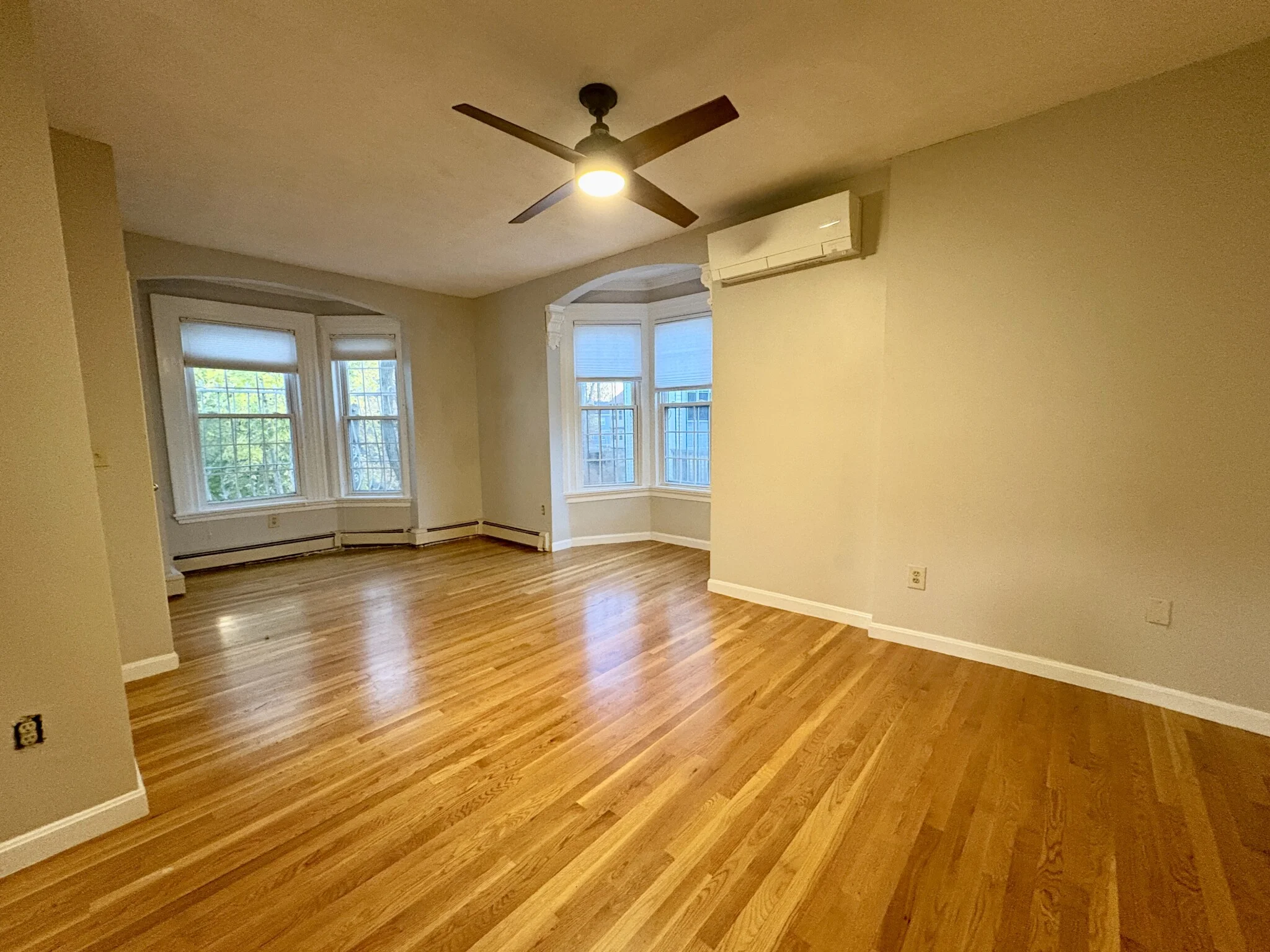 120 Highland St, Roxbury