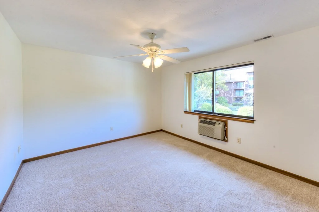 340 Sunderland Rd, Worcester