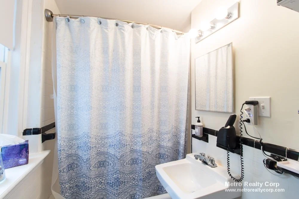 89 Strathmore Rd, Brighton