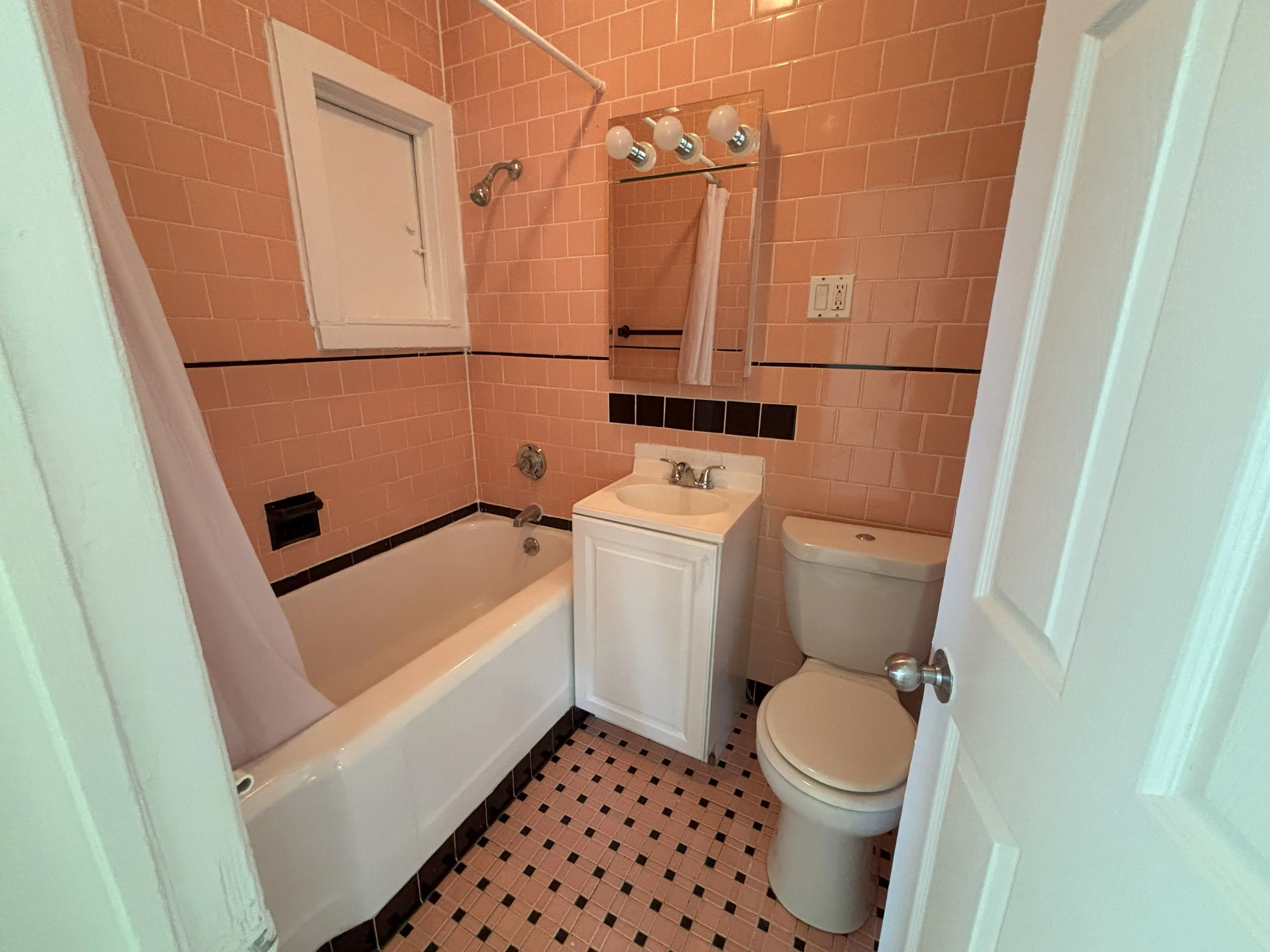 1223 Beacon St, Brookline