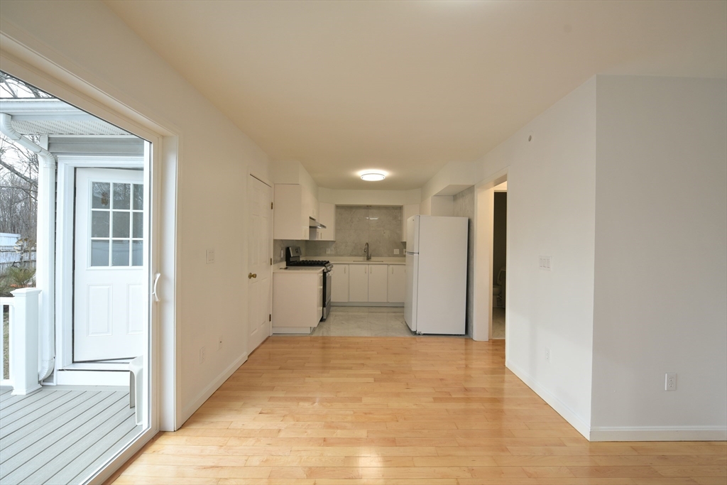 19 Stillman Circle, Natick