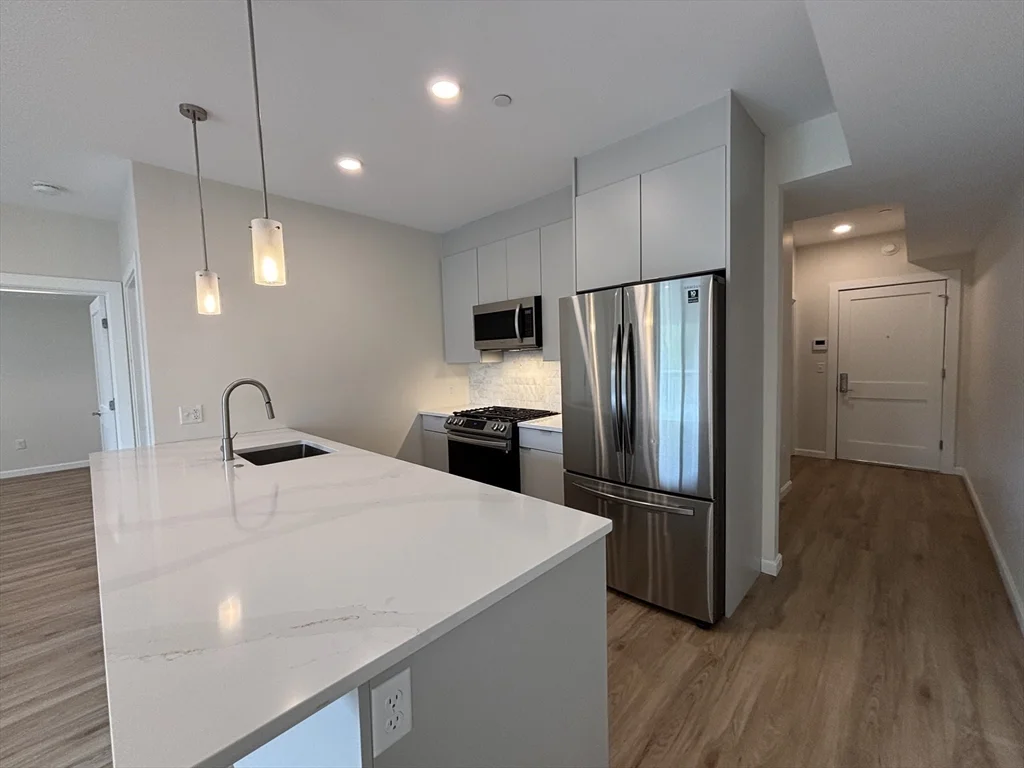 458 Washington St, Brighton