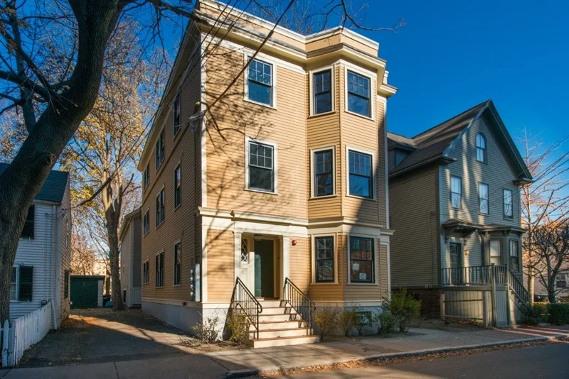 25 Grant, Riverside