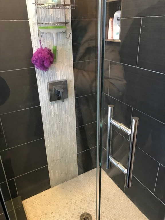 25 Worthington St, Roxbury