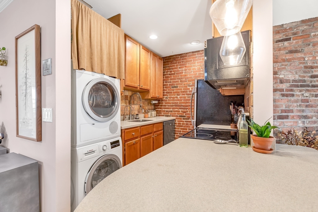 300 Columbus Ave, South End