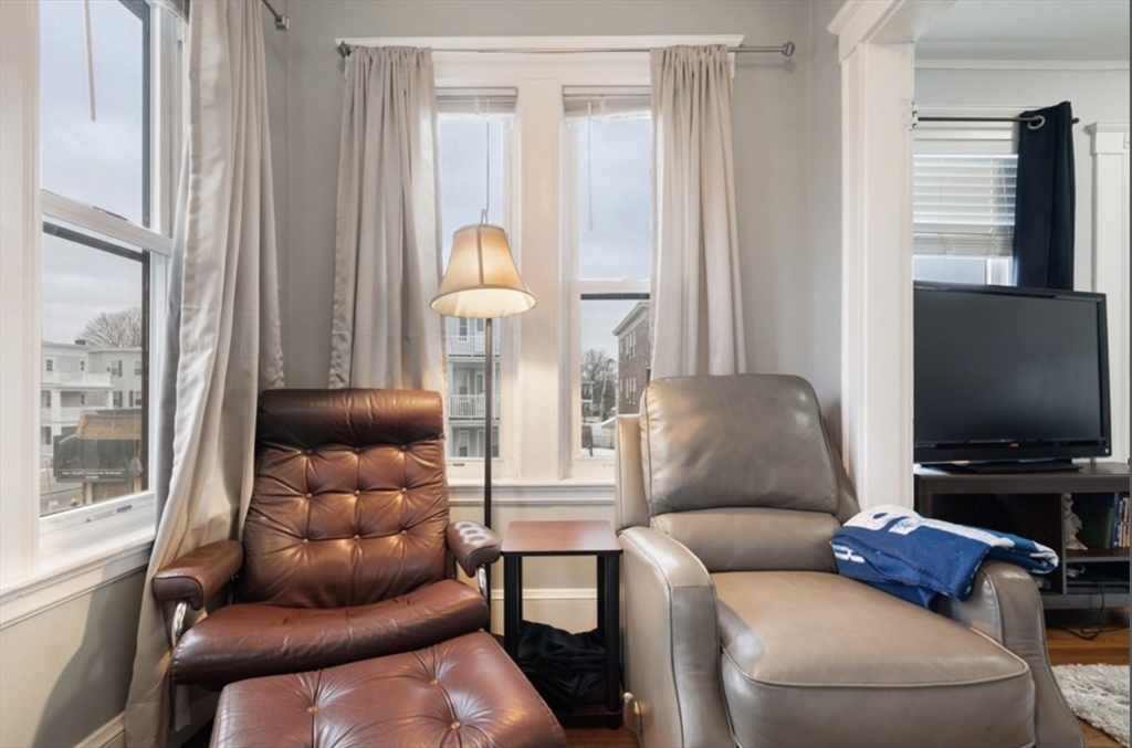 439 Ashmont St, Dorchester