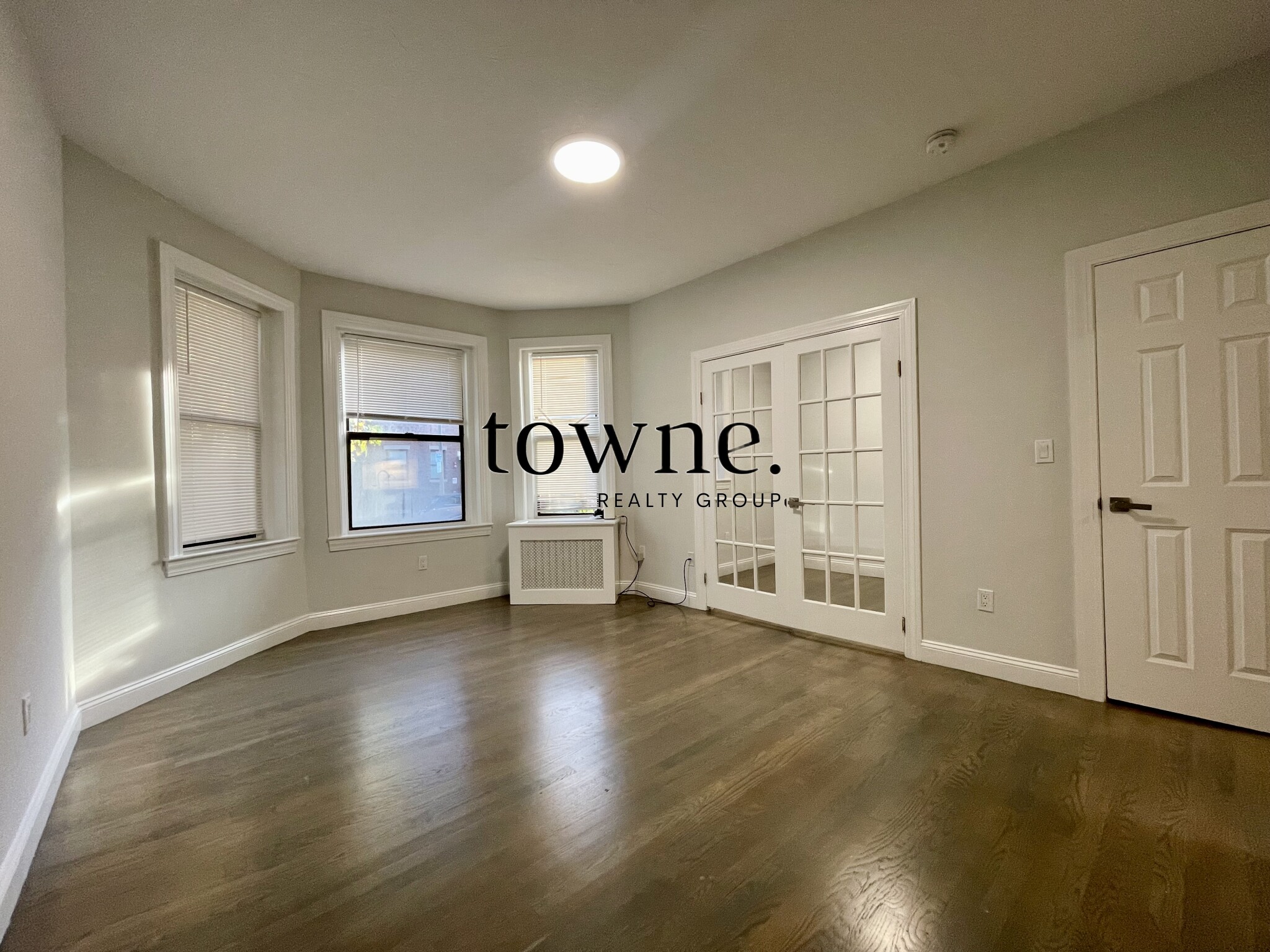 19 Peterborough St, Fenway