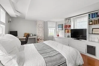 2 Highland Ter, Marblehead