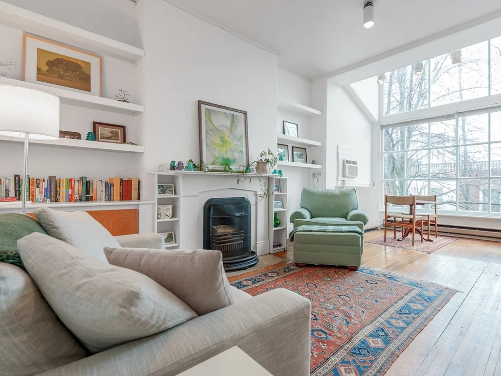 31 Pinckney, Beacon Hill