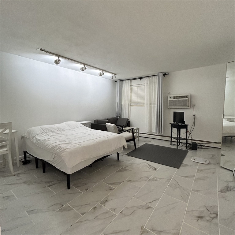 195 Independence Ave, Quincy