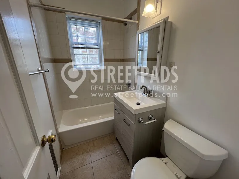 1163 Beacon St, Longwood