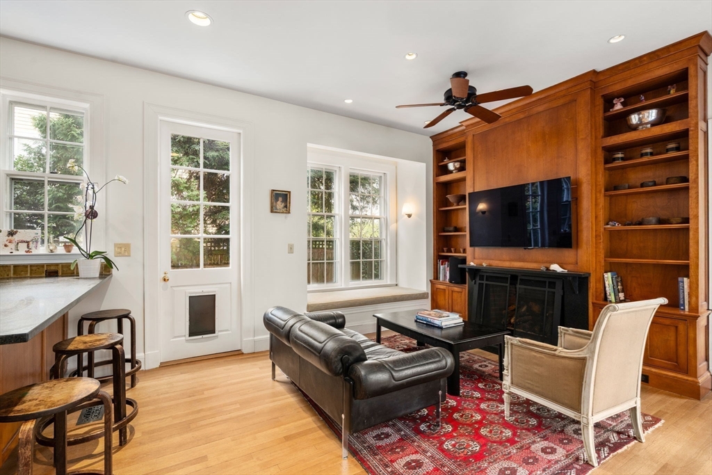 57 Hedge Rd, Brookline