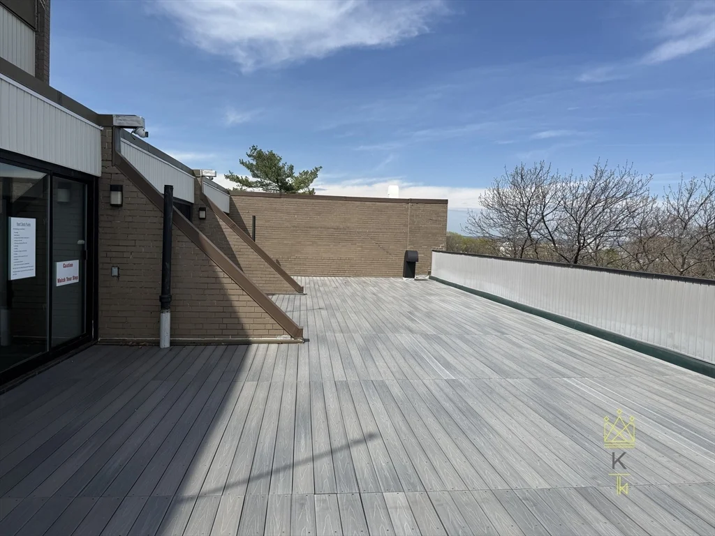 1455 Commonwealth Ave, Brighton