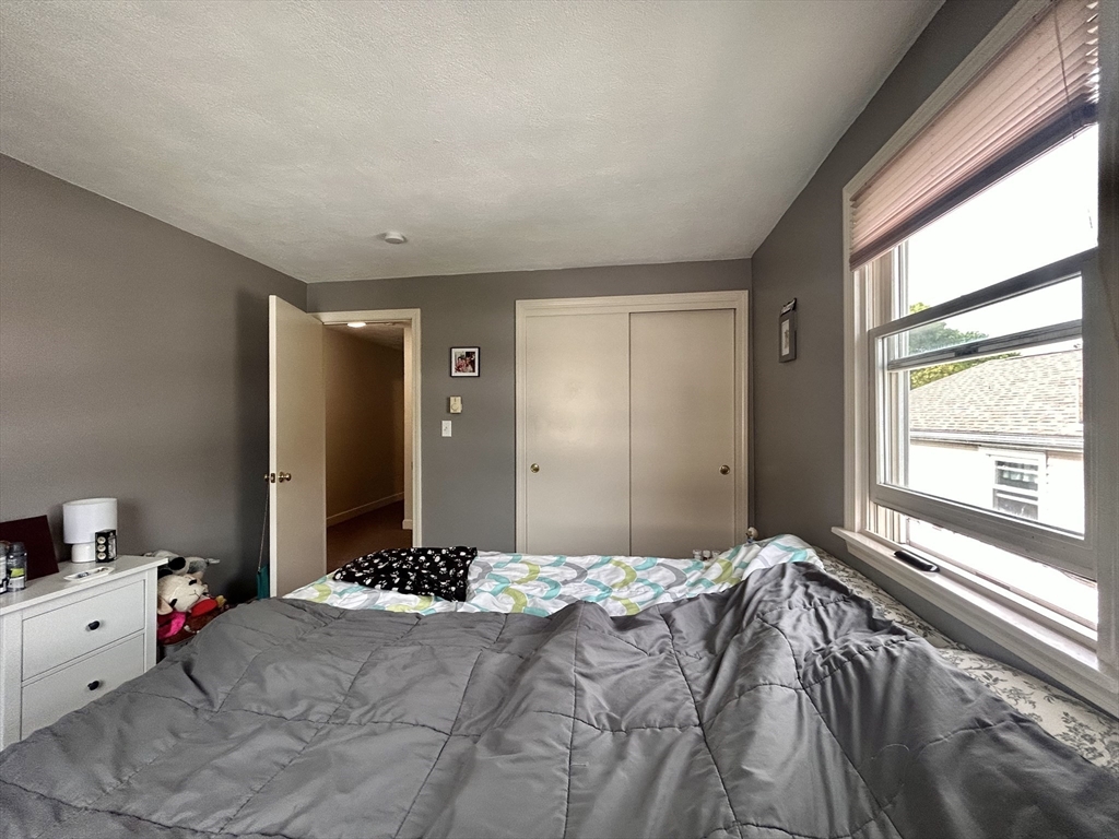 88 Sylvia St, Arlington