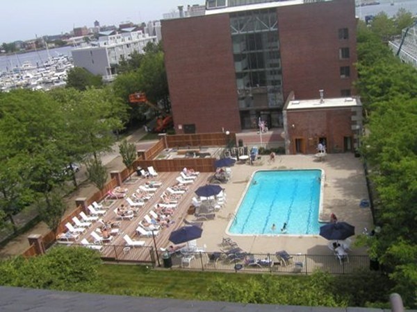 42 8th St, Charlestown