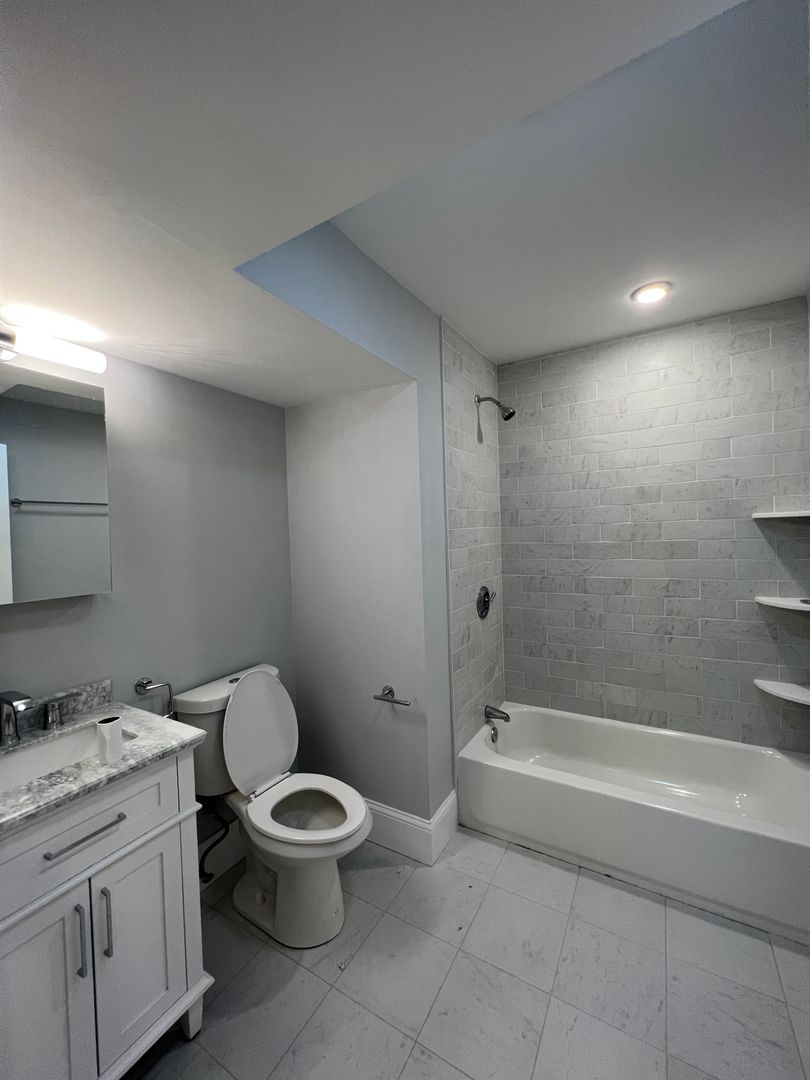 158 Morrison Ave, Powder House Square