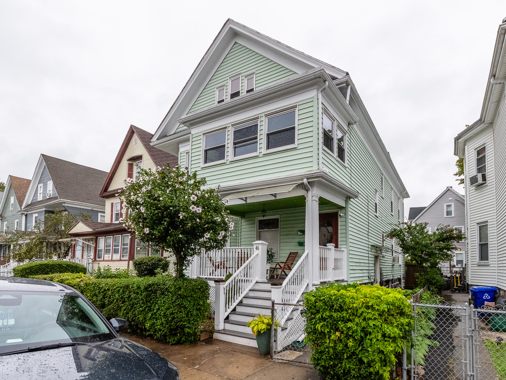 5 bed, 2 bath apartment for rent at 46 Shepton St Unit 2, Dorchester — photo 3 of 64