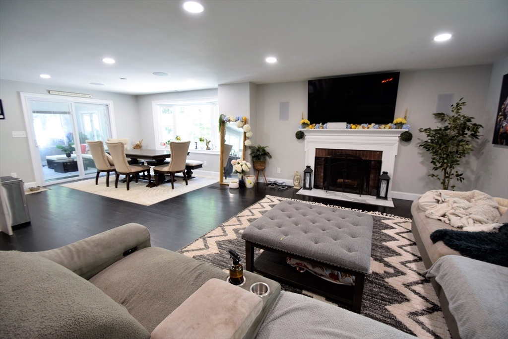 479 Westfield St, Dedham