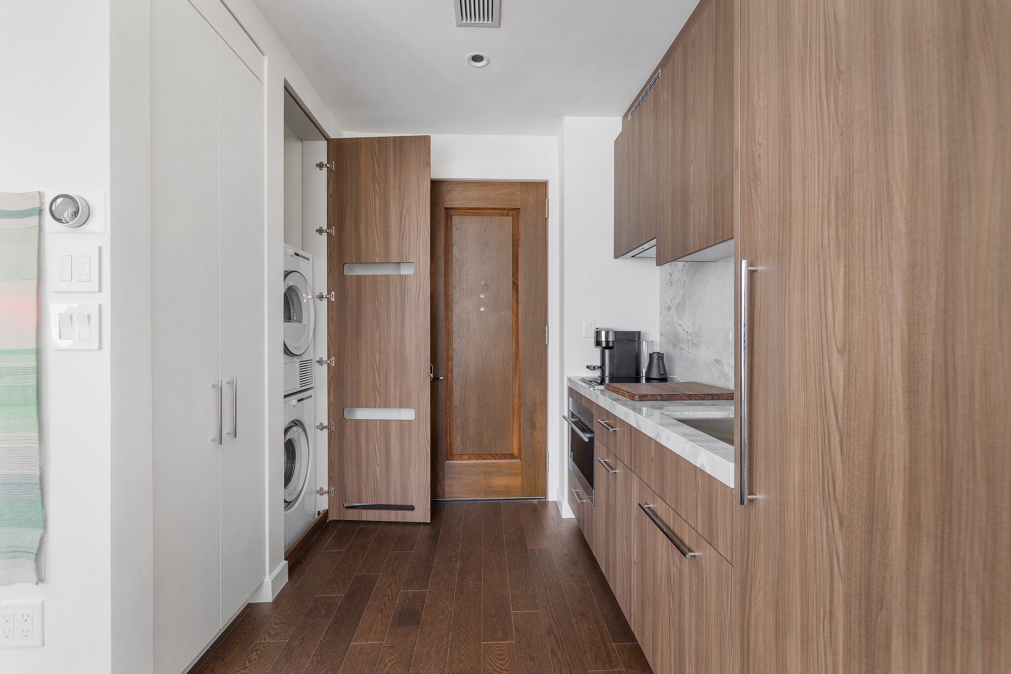 430 Stuart St, Back Bay