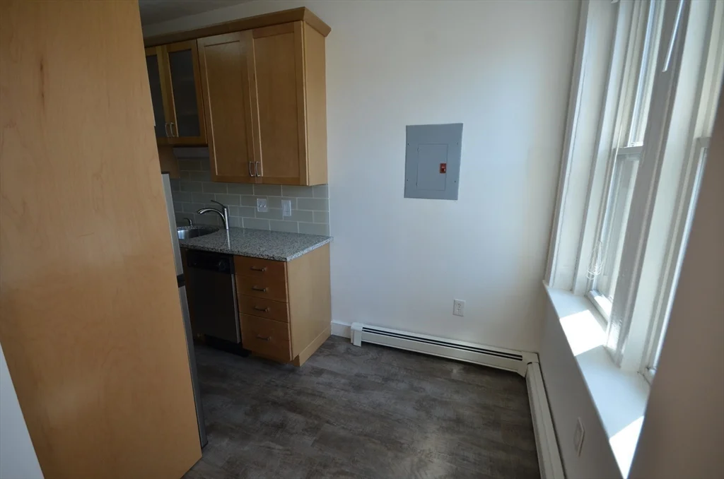 1645 Commonwealth Ave, Brighton