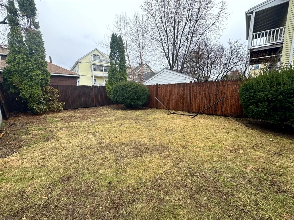 35 Flett Rd, Belmont