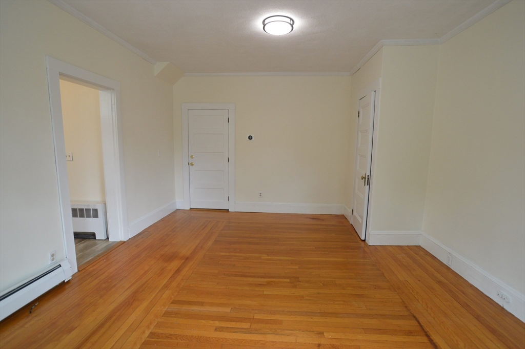 28 Columbus Ave, Beverly