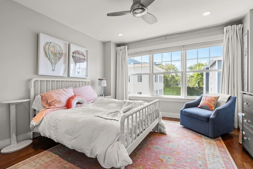 530 E 3rd St, South Boston